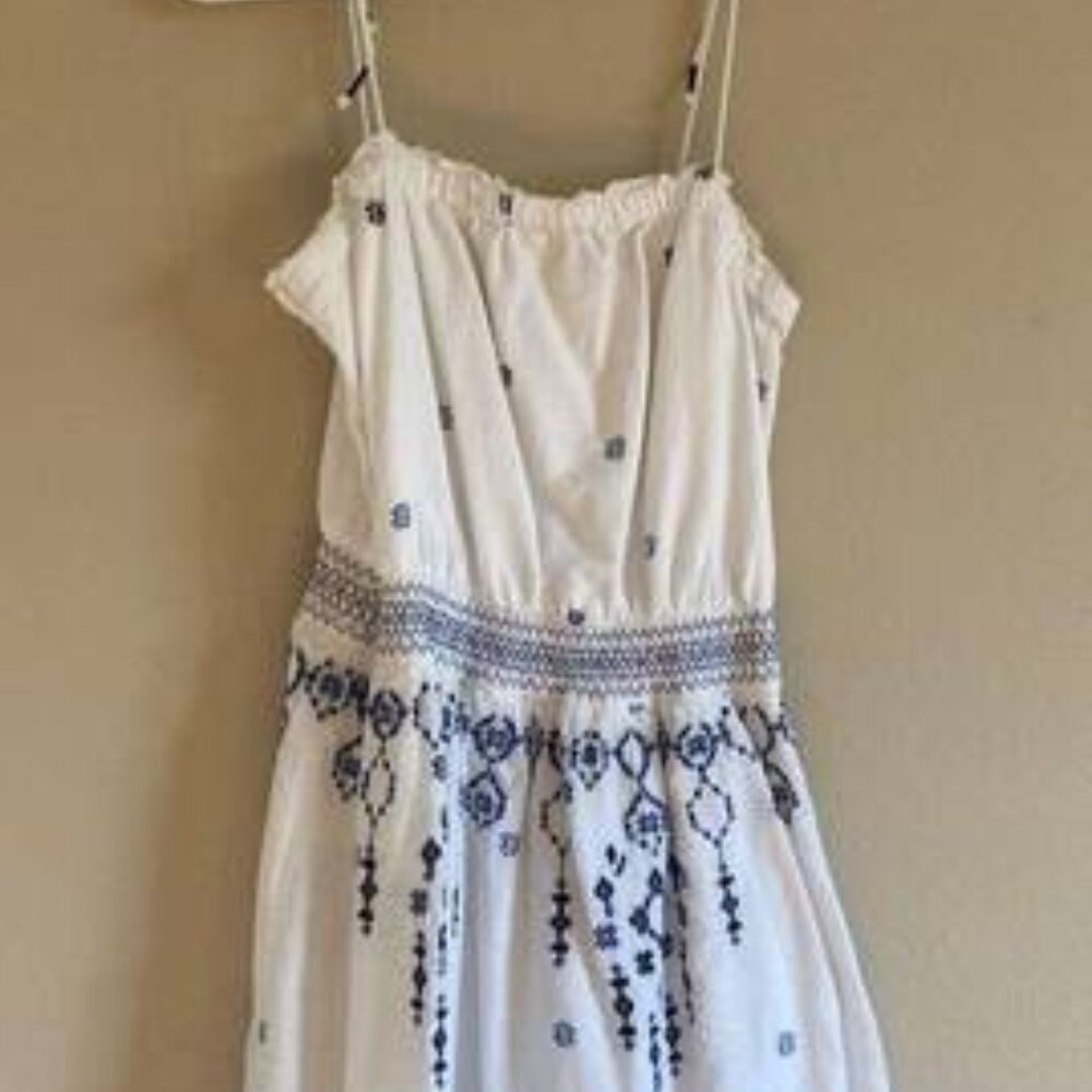 Abercrombie & Fitch White Midi Dress with Blue Embroidery
